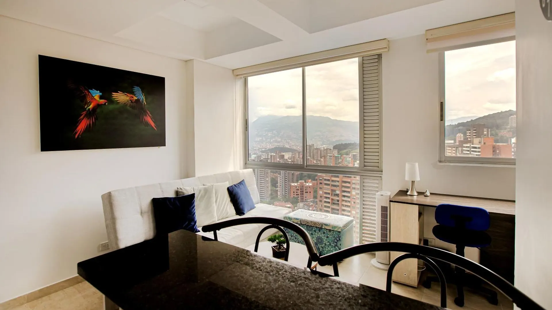 Apartment Elegante Apto En El Poblado! Vista Fabulosa Medellín