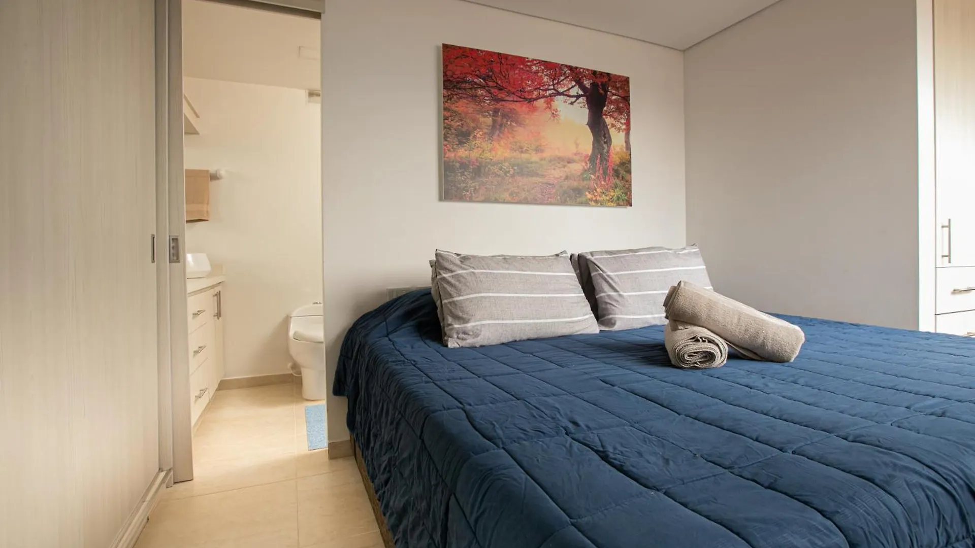 Elegante Apto En El Poblado! Vista Fabulosa Medellín Appartement